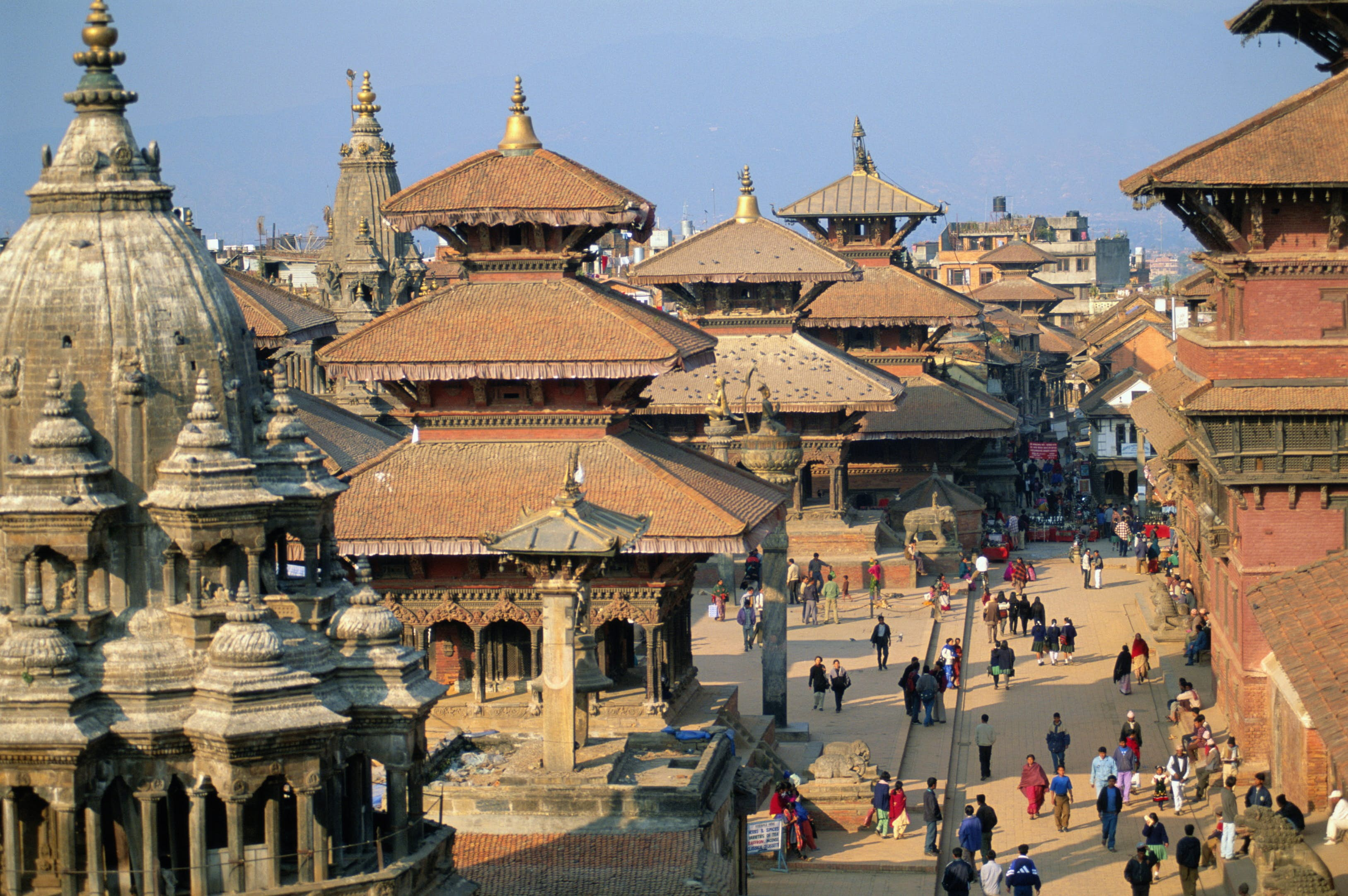 things to do in patan durbar square